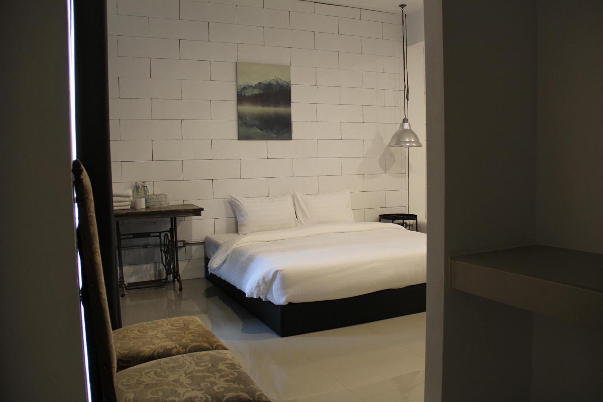 The Good Days Hotel Udon Thani Room photo